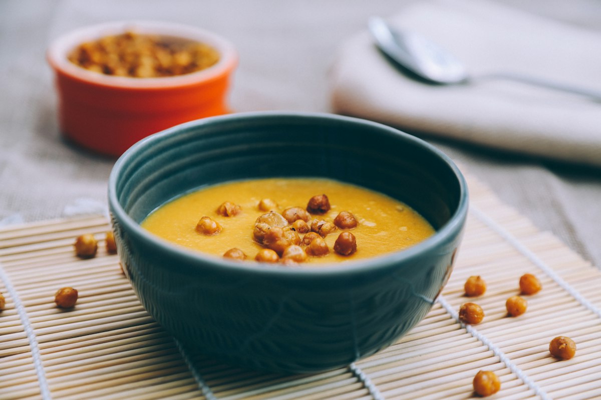 Creamy Lima Bean Soup with Ham